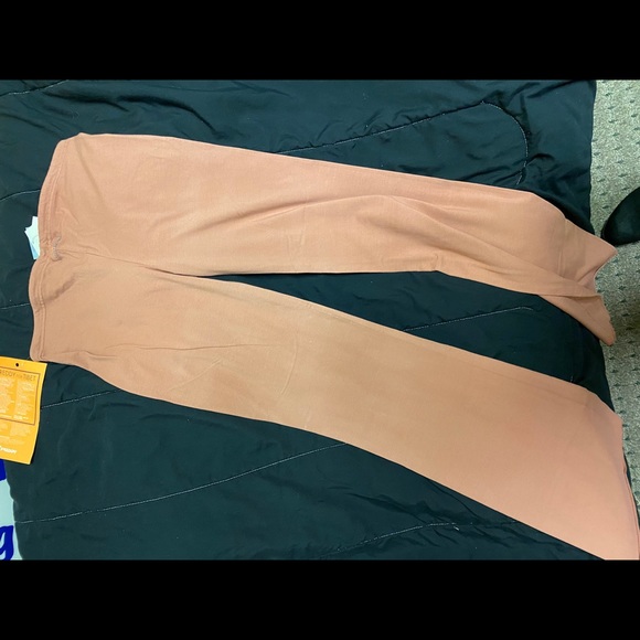 FREDDY pink yoga pants - Picture 5 of 5